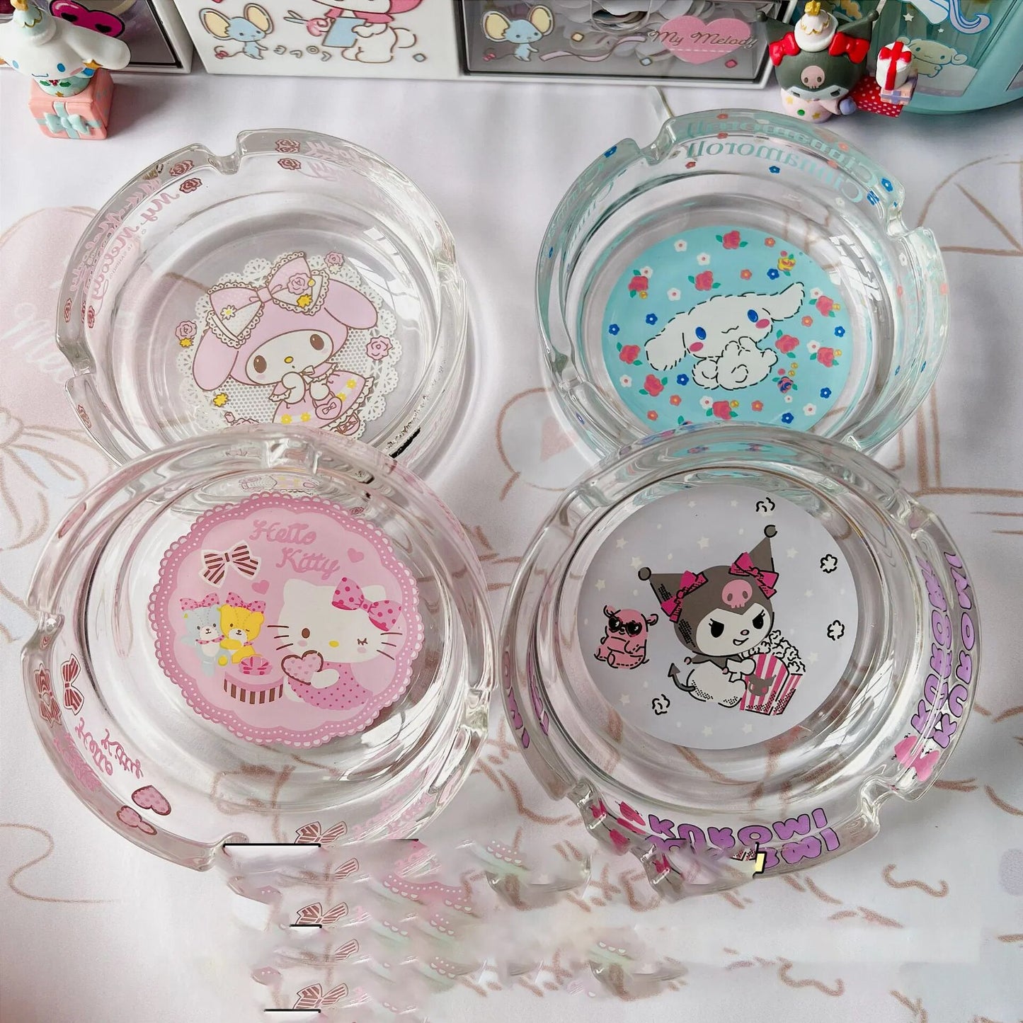 CUTE ASH TRAYS